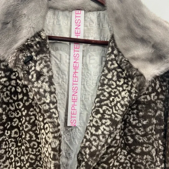 Stephens genuine fur jacket with mink color.